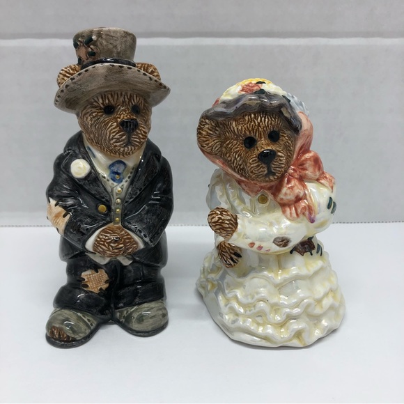 VTG Bearware Pottery Bride Groom Salt Snd Pepper Shakers Edition# 7E/ 2942 TBC98 - Picture 1 of 9